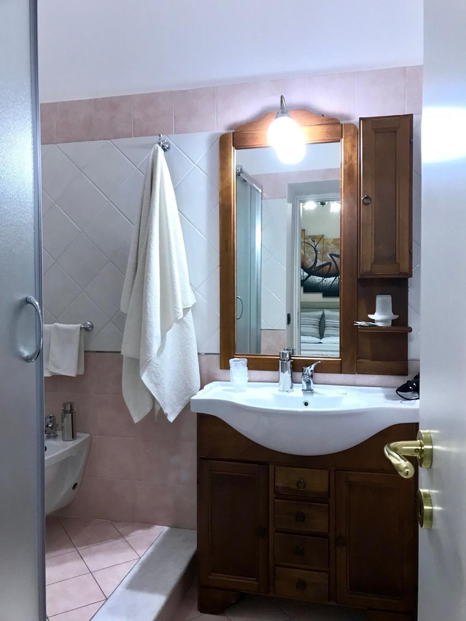 B&B Villa Roma เปียซซา อาร์เมรีนา ภายนอก รูปภาพ