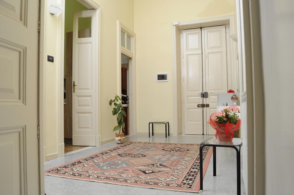 B&B Villa Roma เปียซซา อาร์เมรีนา ภายนอก รูปภาพ