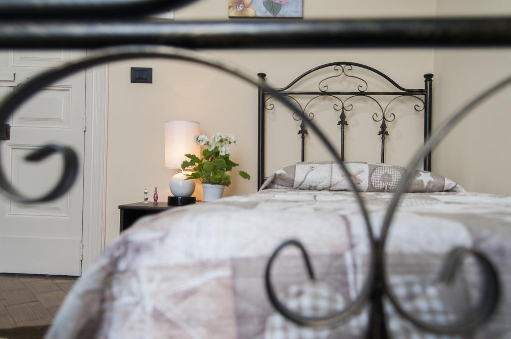 B&B Villa Roma เปียซซา อาร์เมรีนา ภายนอก รูปภาพ