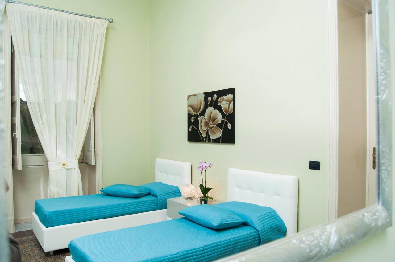 B&B Villa Roma เปียซซา อาร์เมรีนา ภายนอก รูปภาพ