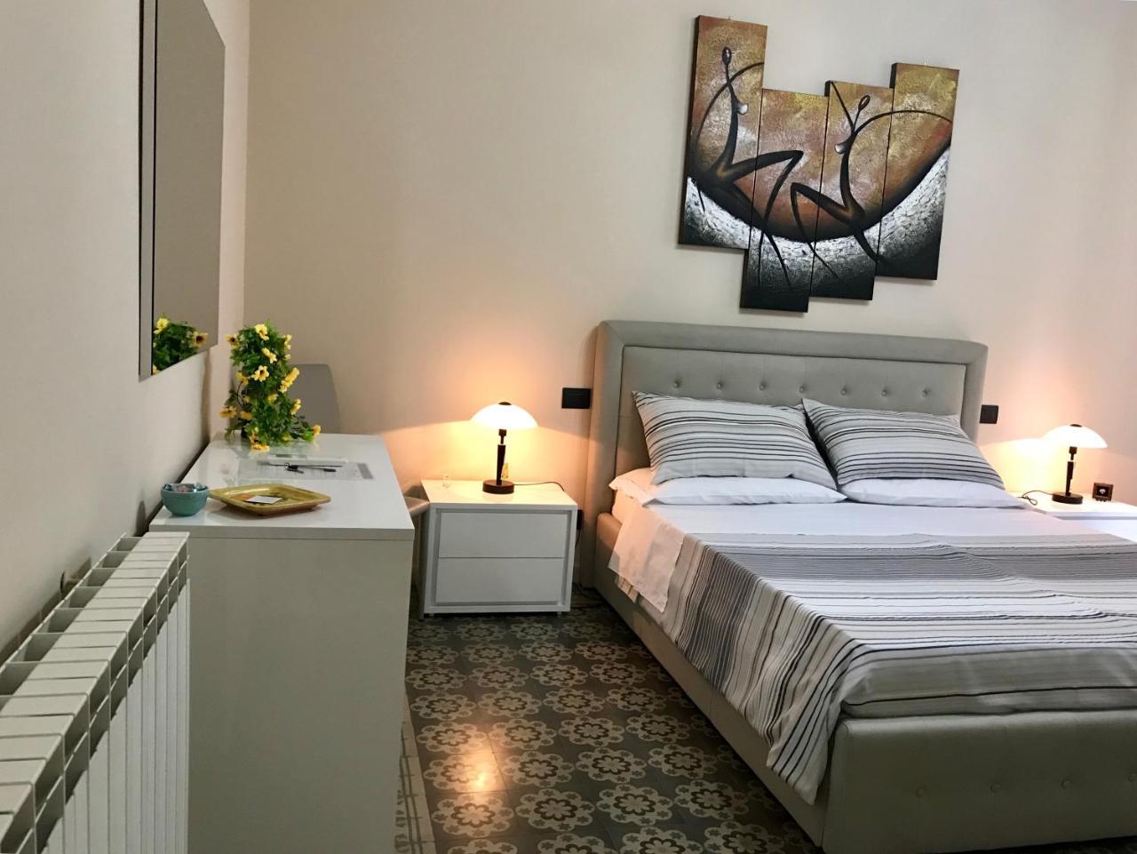 B&B Villa Roma เปียซซา อาร์เมรีนา ภายนอก รูปภาพ